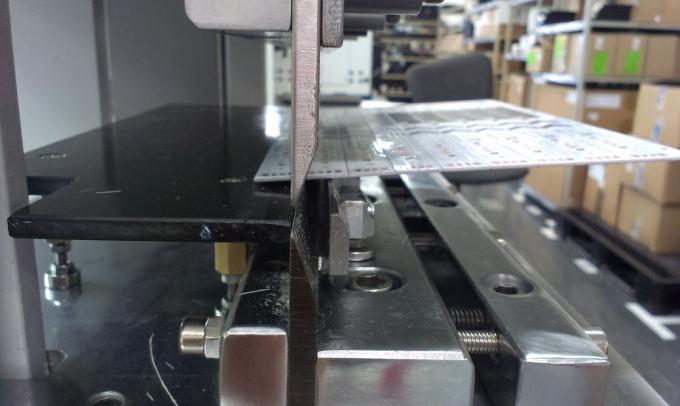 Pre - espessura marcando marcada do depanelizer 3.5mm do PWB da máquina da placa V do PWB